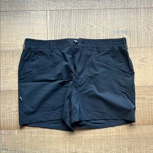 Women’s Black Golf Shorts Size XL